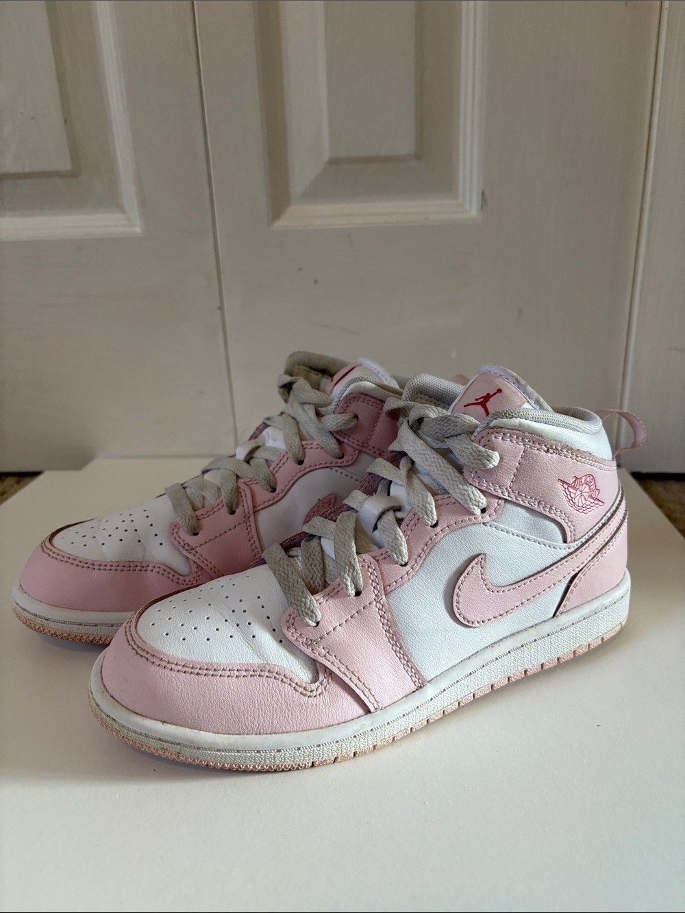 Jordan Kids Mid-Top Sneakers in Pink and White